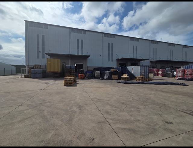 2,731M² WAREHOUSE TO LET IN GLEN ANIL